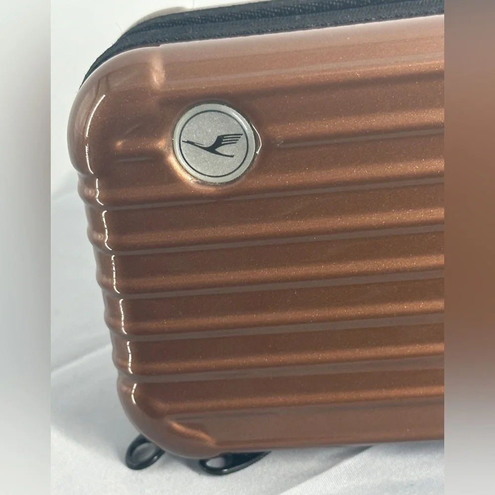 RIMOWA Lufthansa Airline First Class Amenity Kit Ladies Travel Bag Hard Case - Picture 2 of 5